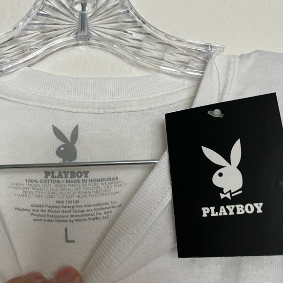 🚨 New playboy graphic tee🚨 - Picture 4 of 4